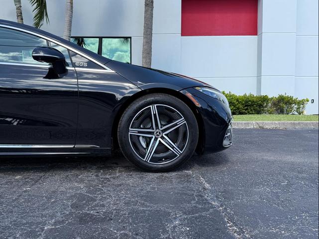 Photo of 2024 Obsidian Black Metallic Mercedes-Benz EQS 450