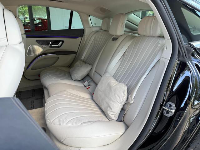 Photo of 2024 Obsidian Black Metallic Mercedes-Benz EQS 450