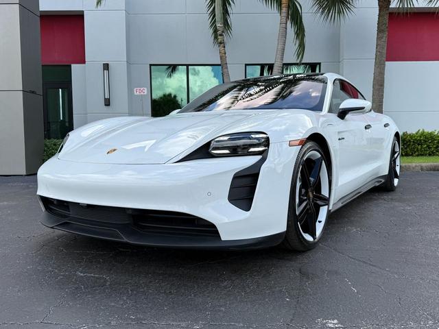 Photo of 2022  Porsche Taycan