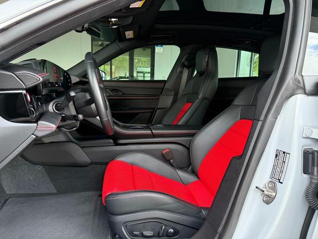 Photo of 2024 Ice Grey Metallic Porsche Taycan