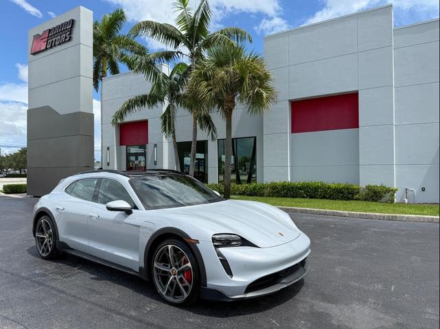 Photo of 2024 Ice Grey Metallic Porsche Taycan