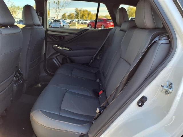 Photo of 2025 CRYSTAL WHT PRL Subaru Outback