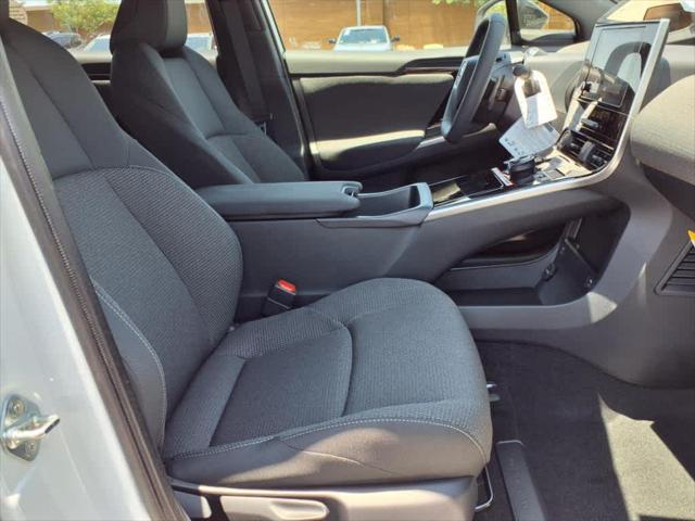 Photo of 2025 COSMIC WHT PRL Subaru Solterra