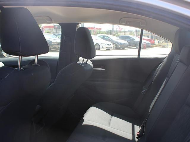 Photo of 2020 Silver Toyota Corolla Hybrid