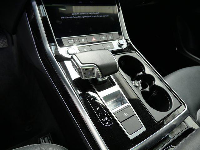 Photo of 2022 Samurai Gray Metallic Audi Q7