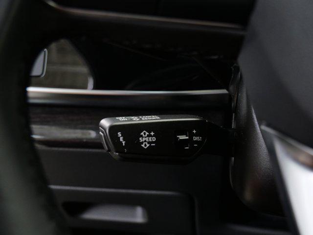 Photo of 2022 Samurai Gray Metallic Audi Q7