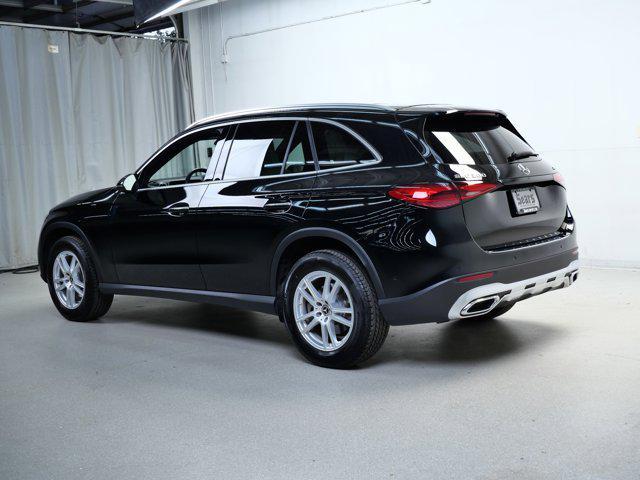 Photo of 2025 Black Mercedes-Benz GLC 300