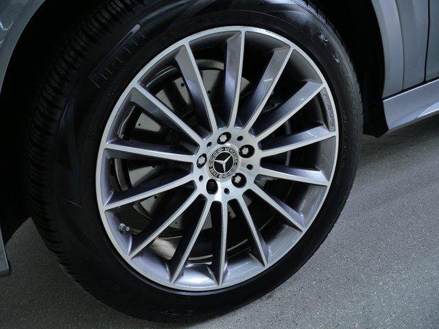 Photo of 2025 Black Mercedes-Benz GLE 350