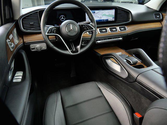 Photo of 2025 Black Mercedes-Benz GLE 350