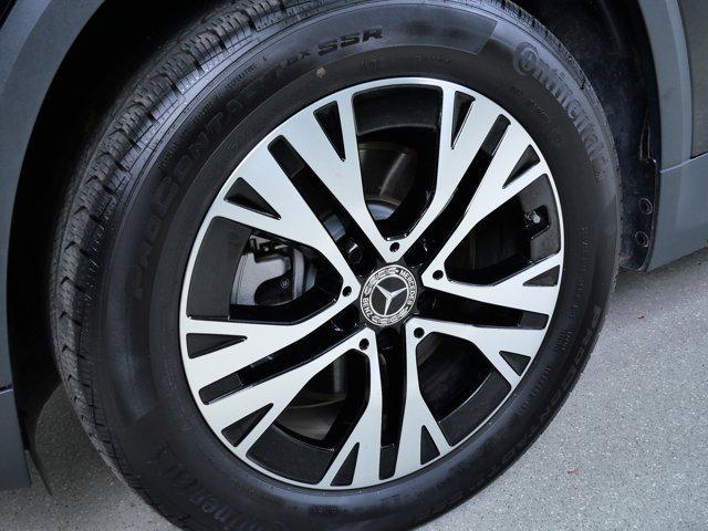 Photo of 2025 Night Black Mercedes-Benz GLA 250