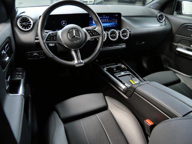 Photo of 2025 Night Black Mercedes-Benz GLA 250