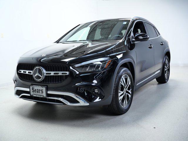 Photo of 2025 Night Black Mercedes-Benz GLA 250