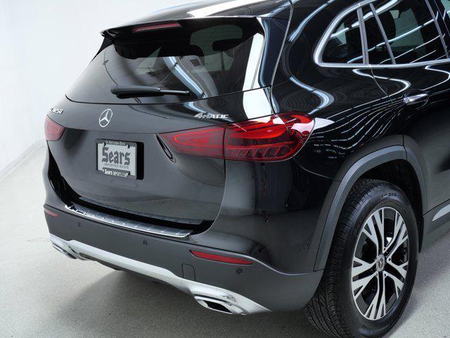 Photo of 2025 Night Black Mercedes-Benz GLA 250