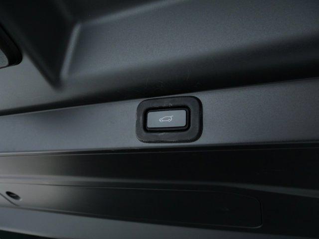Photo of 2023 Gray Land Rover Range Rover