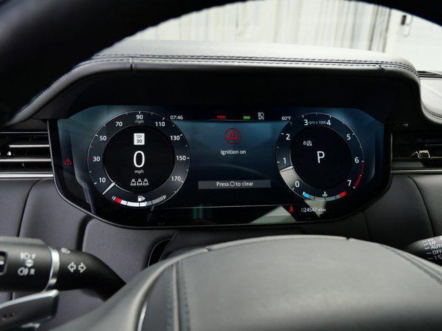 Photo of 2023 Gray Land Rover Range Rover