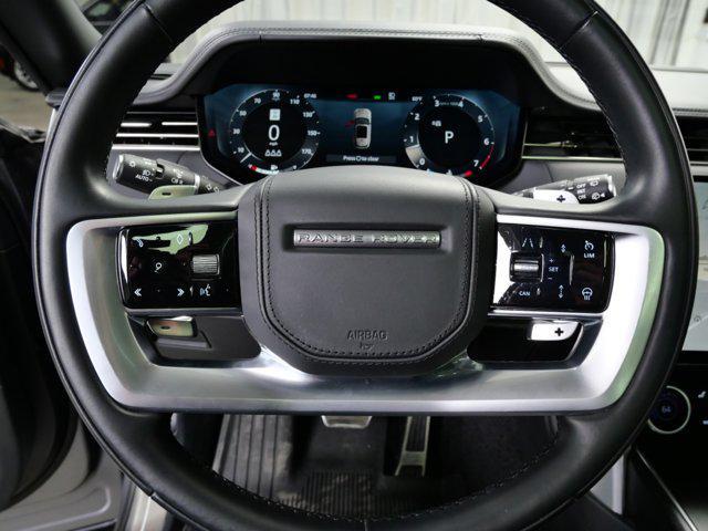 Photo of 2023 Gray Land Rover Range Rover