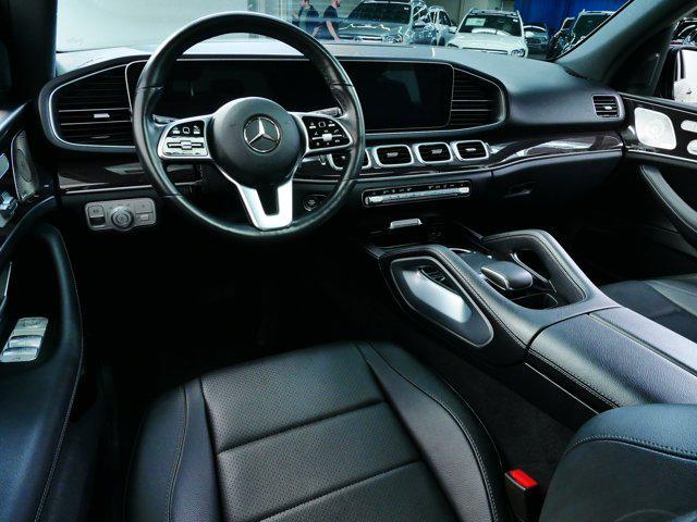 Photo of 2022 Black Mercedes-Benz GLE 350