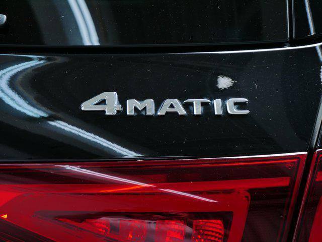 Photo of 2022 Black Mercedes-Benz GLE 350