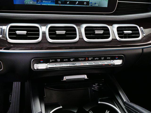 Photo of 2022 Black Mercedes-Benz GLE 350