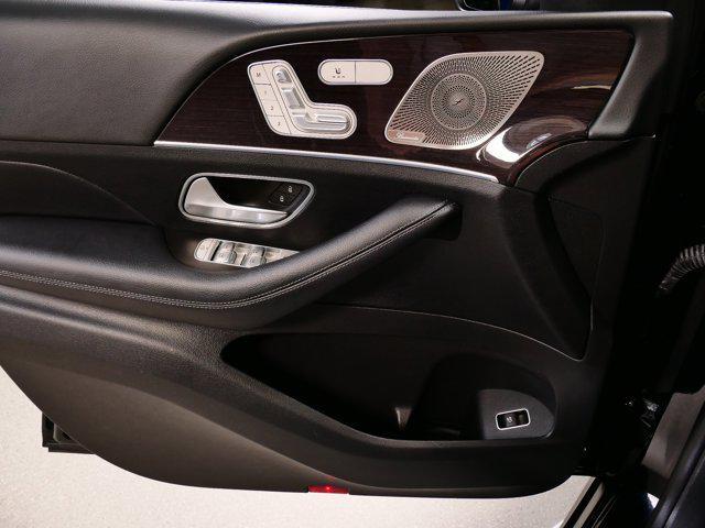 Photo of 2022 Black Mercedes-Benz GLE 350