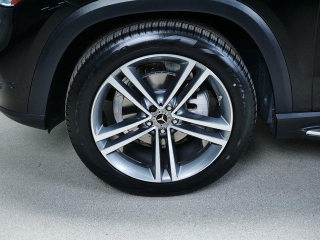 Photo of 2022 Black Mercedes-Benz GLE 350