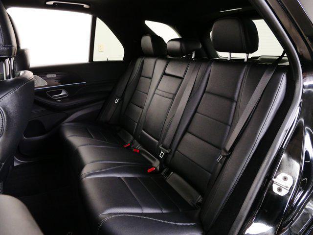 Photo of 2022 Black Mercedes-Benz GLE 350