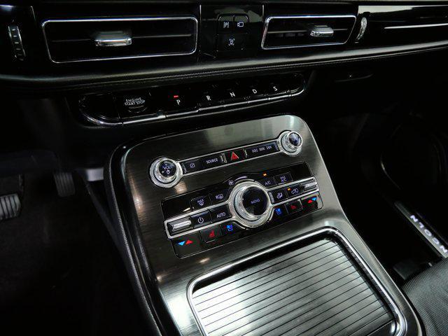 Photo of 2021 Black Lincoln Nautilus