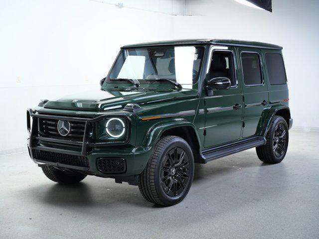 Photo of 2025 MANUFAKTUR Deep Green Mercedes-Benz G-Class