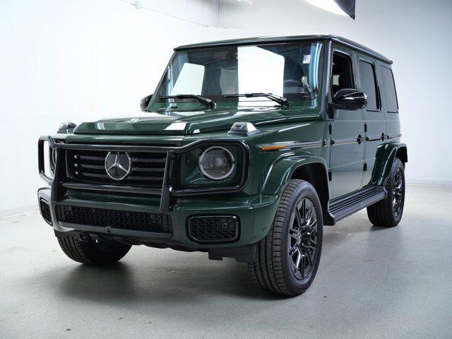 Photo of 2025 MANUFAKTUR Deep Green Mercedes-Benz G-Class