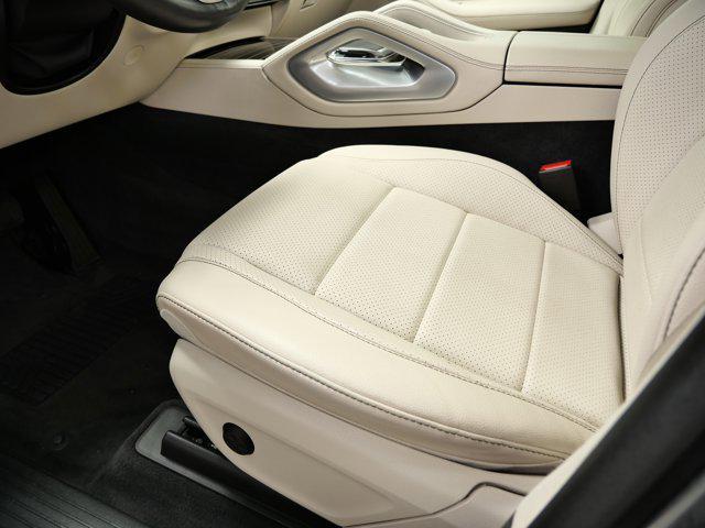 Photo of 2020 Selenite Grey Metallic Mercedes-Benz GLE 350