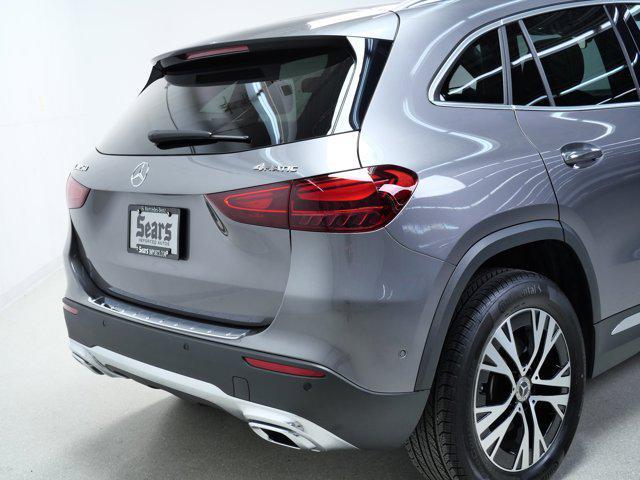 Photo of 2025 Mountain Grey Metallic Mercedes-Benz GLA 250