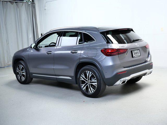 Photo of 2025 Mountain Grey Metallic Mercedes-Benz GLA 250