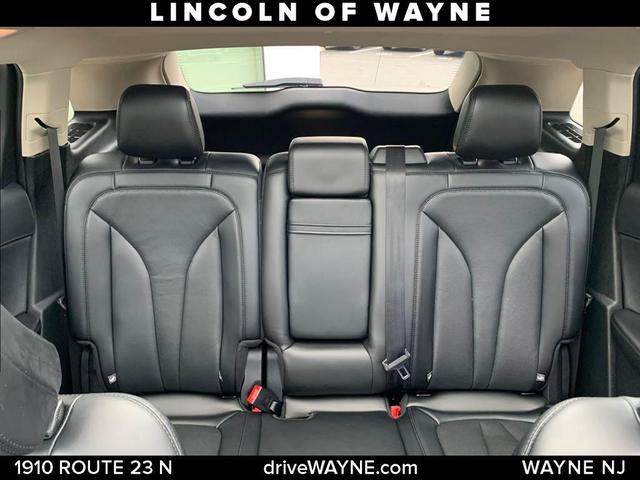 Photo of 2021 Black Lincoln Nautilus