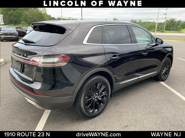 Photo of 2021 Black Lincoln Nautilus