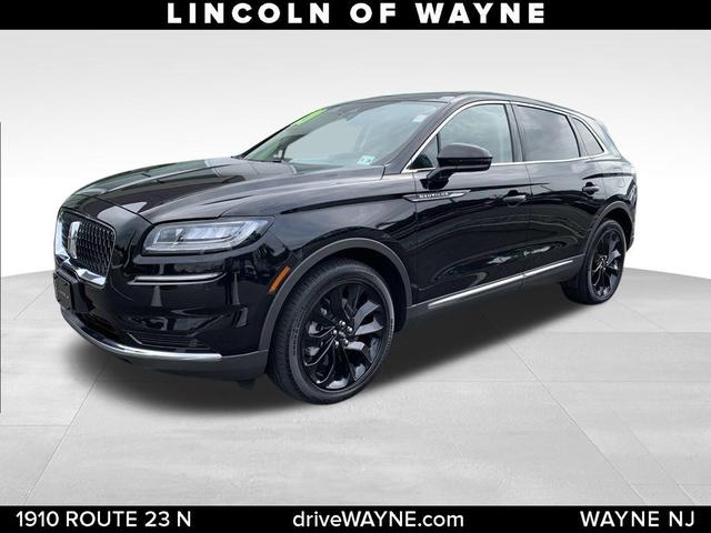 Photo of 2021 Black Lincoln Nautilus