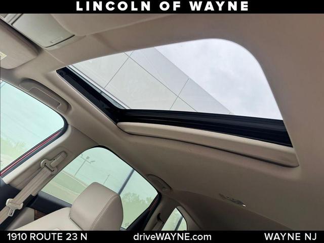 Photo of 2018 Molten Lava Pearl Honda CR-V