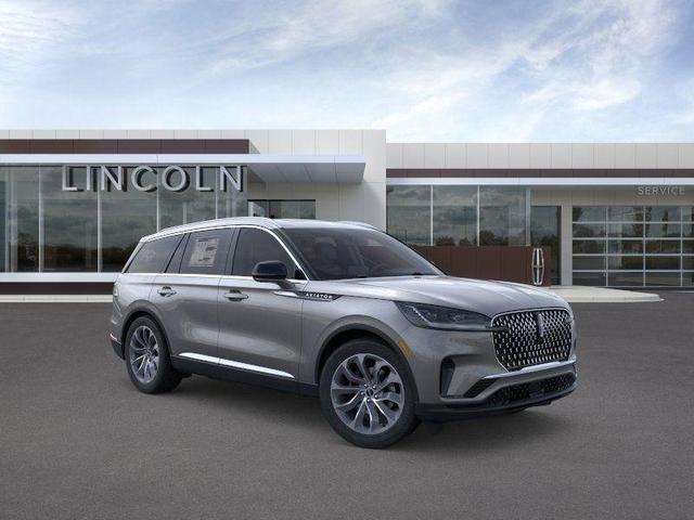 Photo of 2025 Metallic Lincoln Aviator