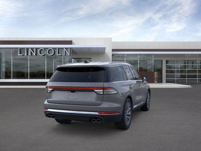 Photo of 2025 Metallic Lincoln Aviator