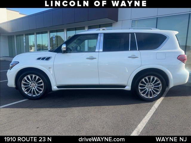 Photo of 2016 Majestic White INFINITI QX80