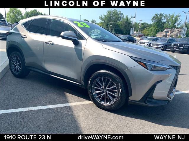 Photo of 2023 Silver Lexus NX 350