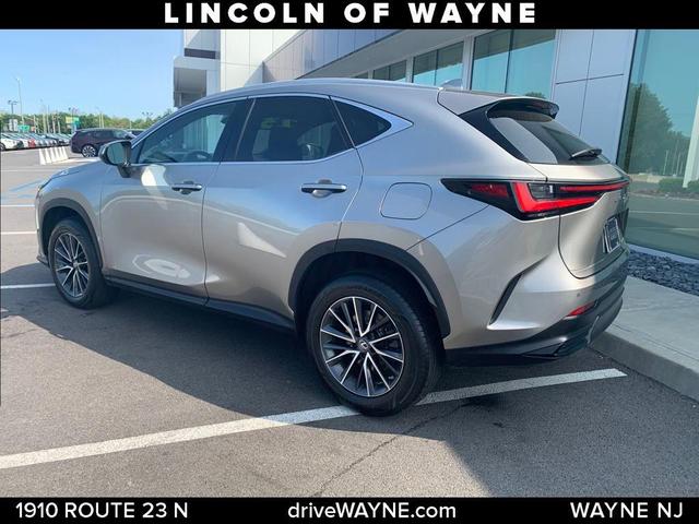 Photo of 2023 Silver Lexus NX 350