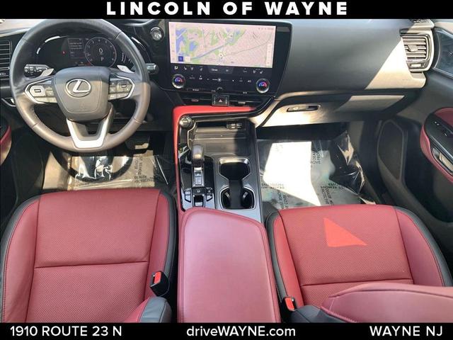 Photo of 2023 Silver Lexus NX 350