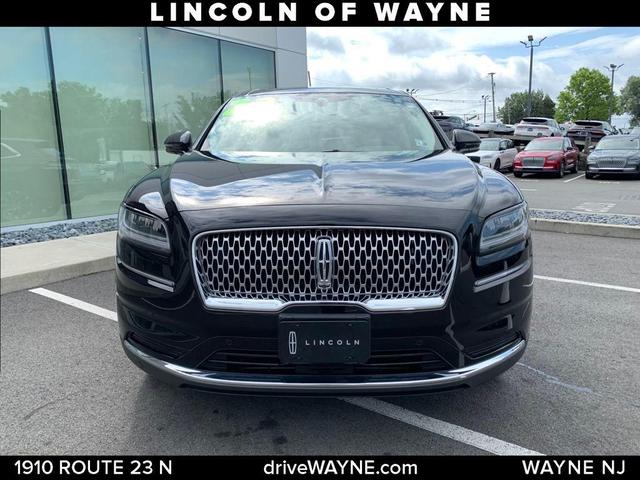 Photo of 2022 Infinite Black Metallic Lincoln Nautilus