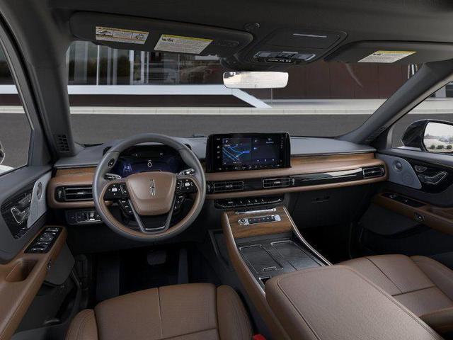 Photo of 2025 Pristine White Lincoln Aviator