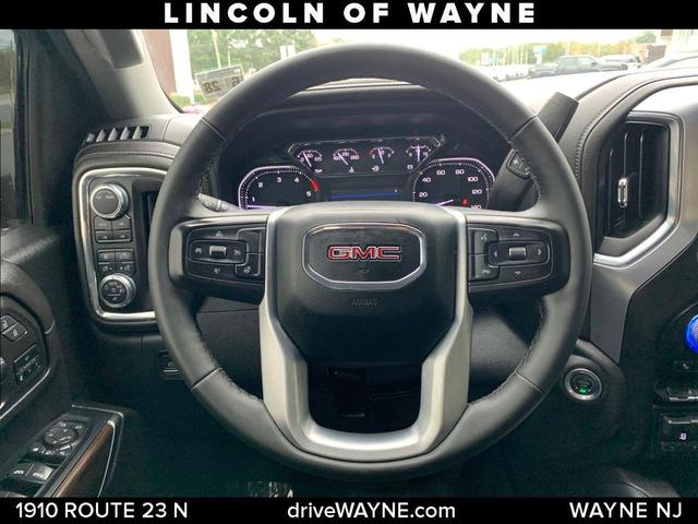 Photo of 2023 Summit White GMC Sierra 2500
