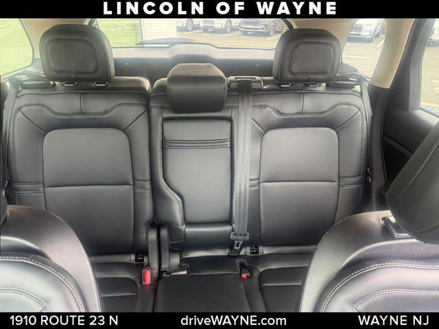 Photo of 2023 Silver Radiance Metallic Lincoln Corsair