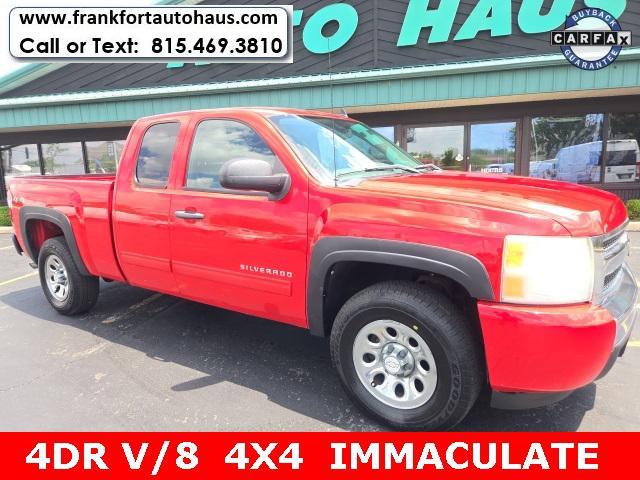 Photo of 2011 Victory Red Chevrolet Silverado 1500