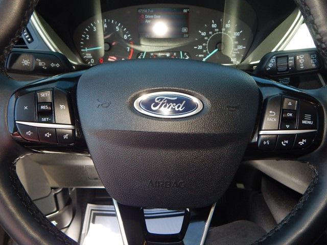 Photo of 2022 Carbonized Gray Metallic Ford Escape