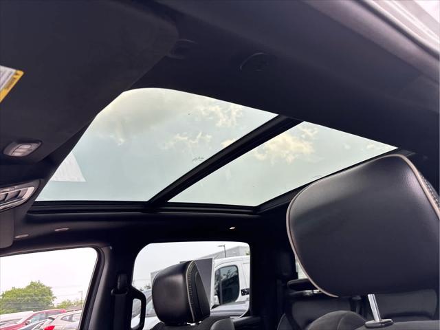 Photo of 2021 Bright White Clearcoat RAM 1500