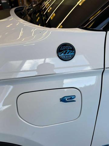 Photo of 2023 Bright White Clearcoat Jeep Grand Cherokee 4xe